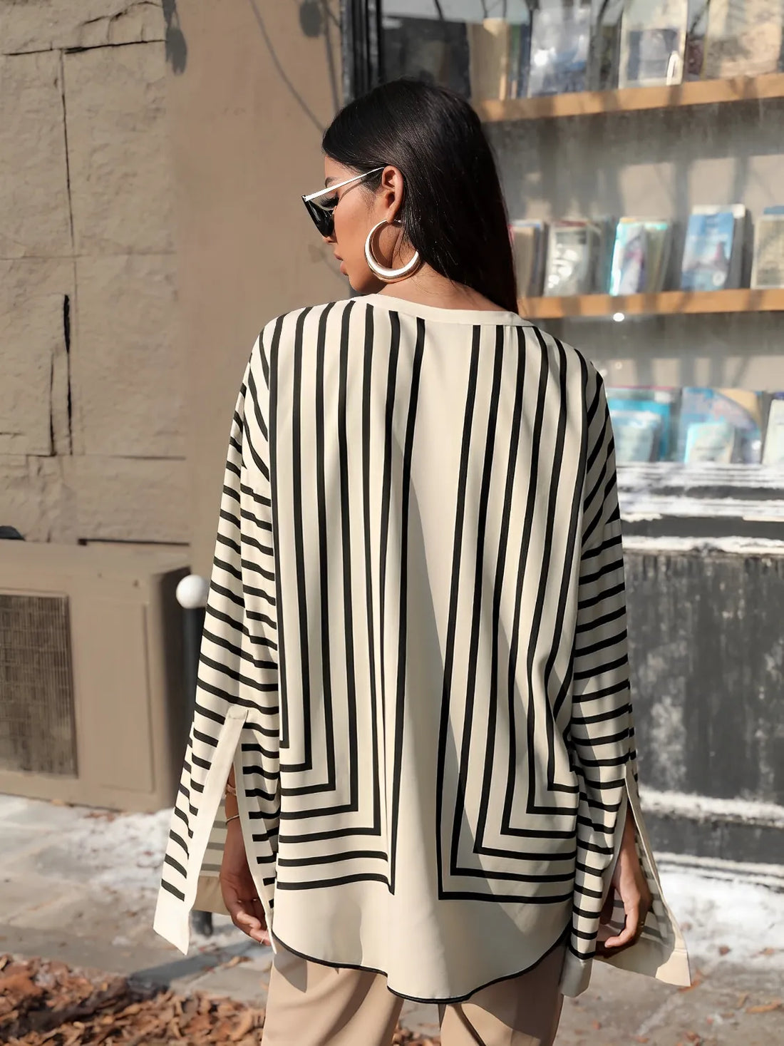 Camisa Alba: Elegante Rayas Geométricas